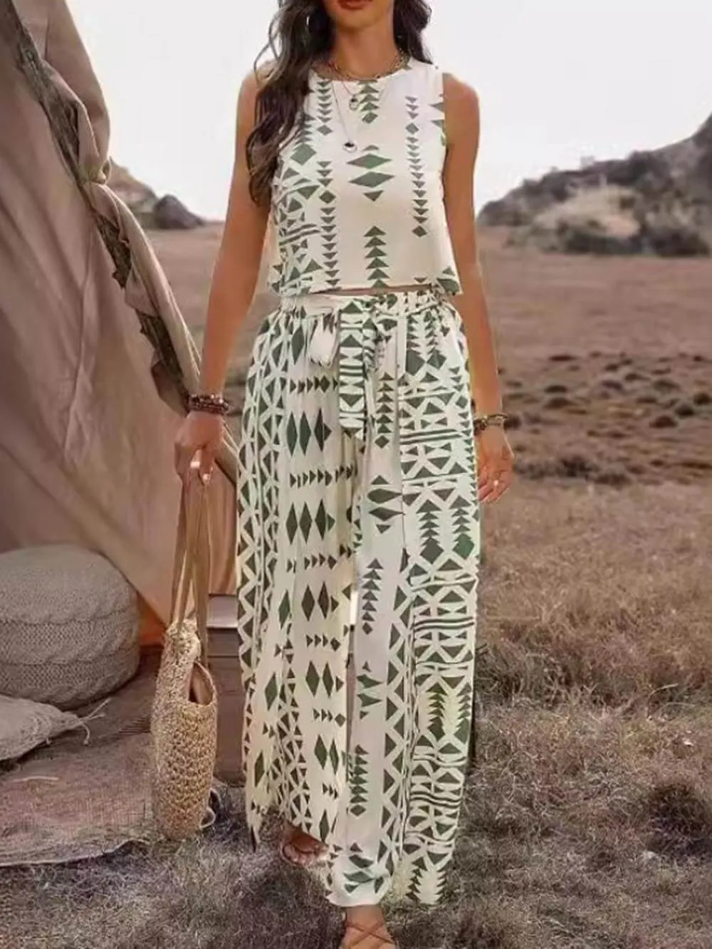 Geometric Print Loose Casual Tank Top