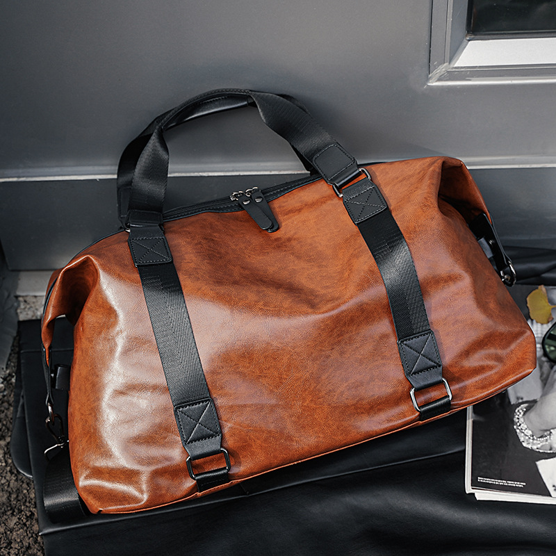 Casual Simple Men's Portable Travel Fitness Bag